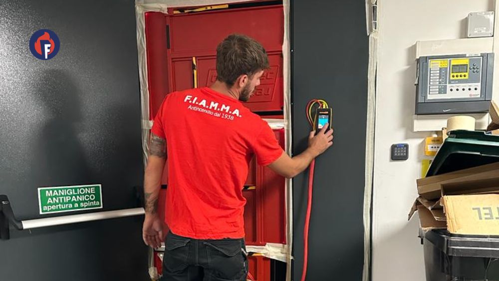 Door fan test